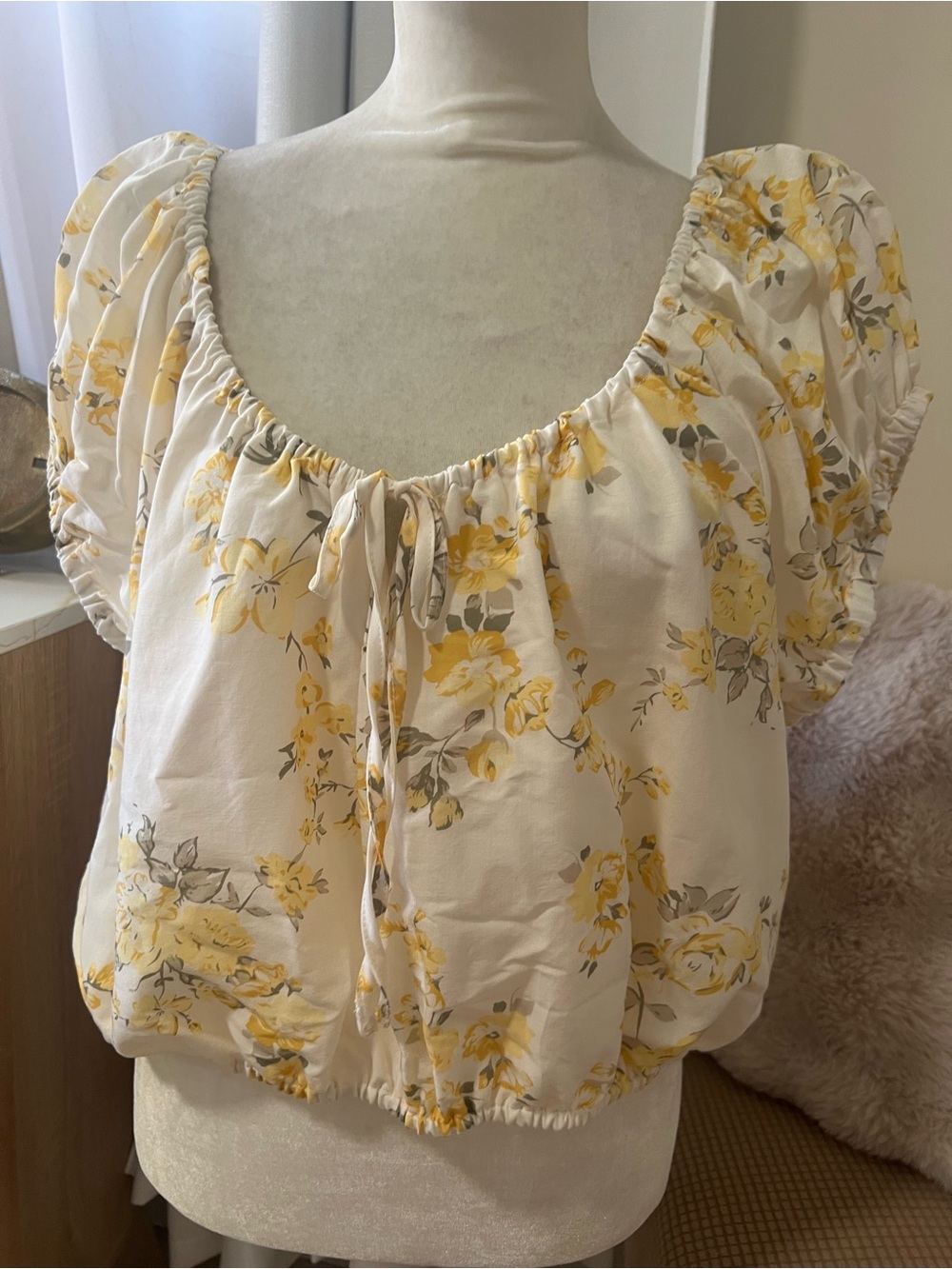 a new day White Floral Scoop-Neck Tie-Front Peasant Top